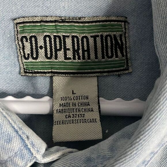 Co-operation Men's Button Down Denim Shirt - Picture 5 of 6